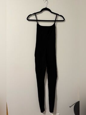 Black Women's Slim Strappy Jumpsuit
